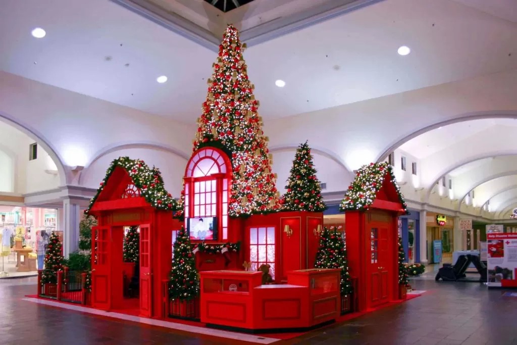 9-Christmas-mall-Decoration-1024x683.jpg.jpg